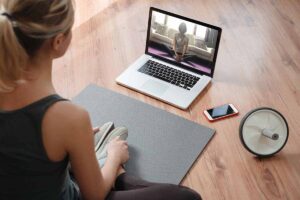 Read more about the article The 3 Best Meditation Coach Training Certifications Online