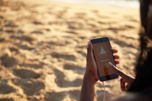 Read more about the article The 3 Best Meditation Apps for Your Smartphone